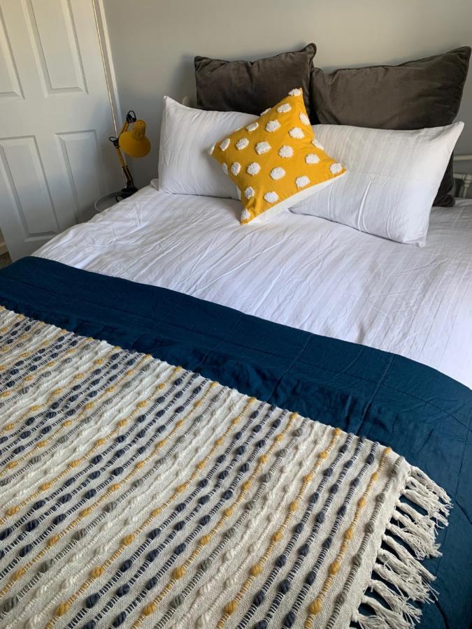 Ferienwohnung The Hideaway, Calm, Cozy, Dog Friendly Retreat Cheltenham Exterior foto