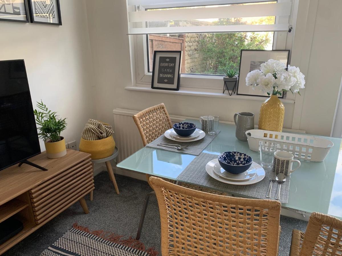 Ferienwohnung The Hideaway, Calm, Cozy, Dog Friendly Retreat Cheltenham Exterior foto